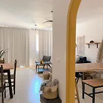 Casa Mostaza